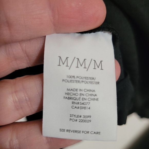 Cabi Vneck top size medium - Picture 5 of 13